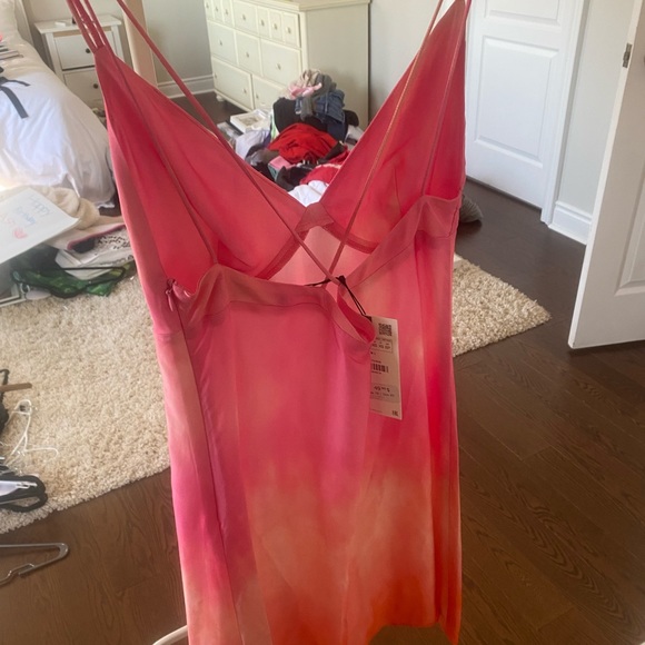 Pink silk zara dress - Picture 3 of 3